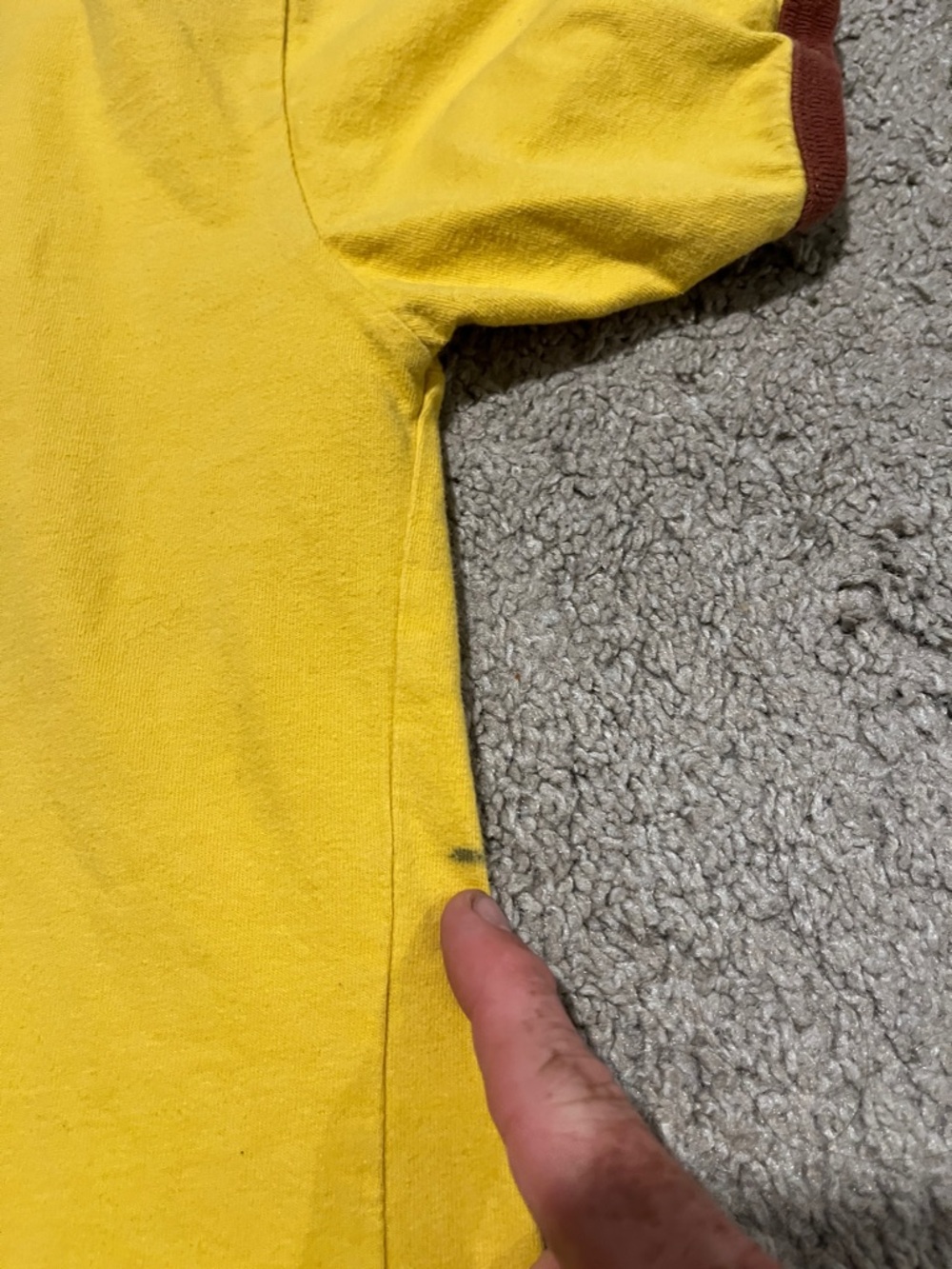 Y2K Nestles Quik Bunny Yellow Brown Graphic T-Shirt Chocolate Milk 2000’s - Picture 8 of 10